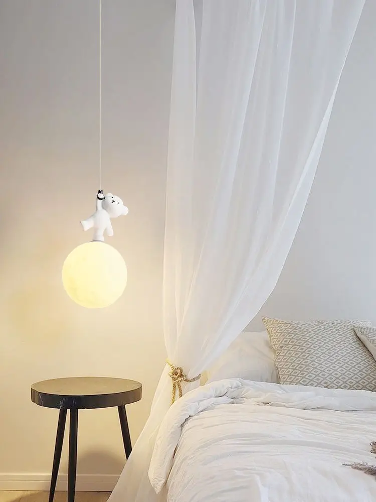 مصباح على شكل دب كرتوني لغرفة  - مراجعة Baby Nursery Light Fixture وسعره